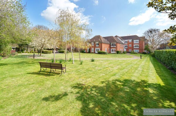 Highlands Apartments, Gidea Park