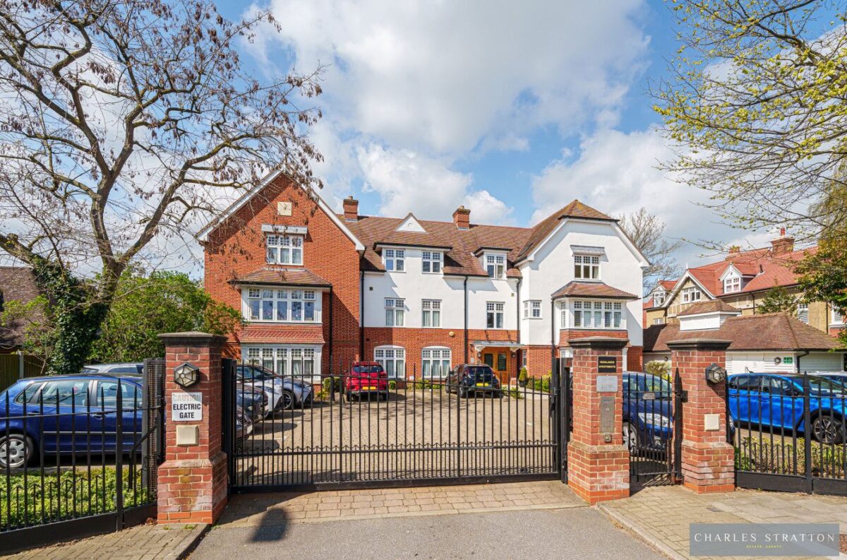 Highlands Apartments, Gidea Park