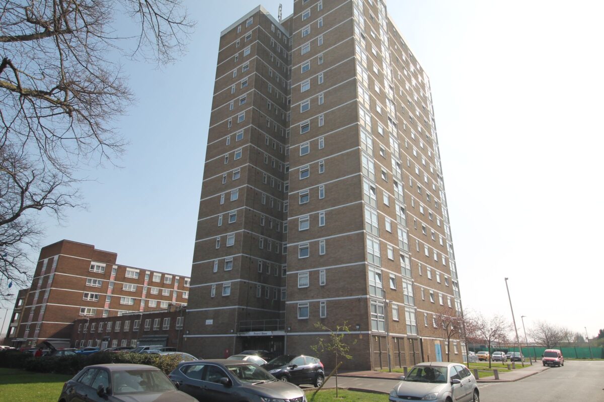 Flat , Peverel House, Stour Road, Dagenham