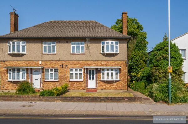 Balgores Lane, Gidea Park, Romford, RM2