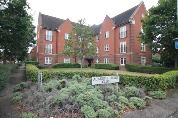 Scholars Court, 2 Academy Fields Road, Gidea Park, RM2