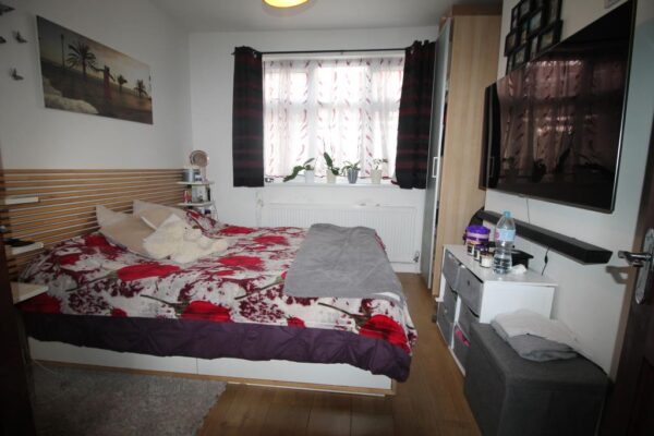 Frizlands Lane, Dagenham, Essex, RM10