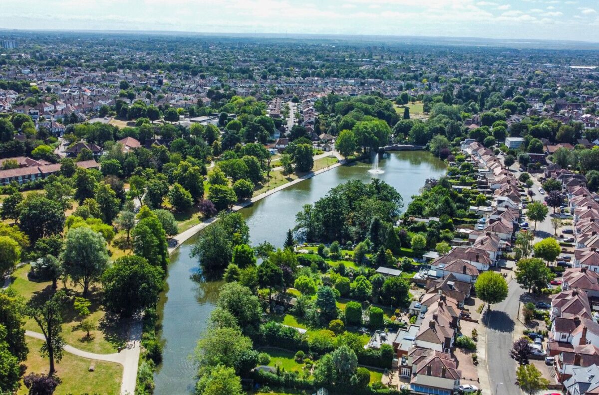 Lake Rise, Romford