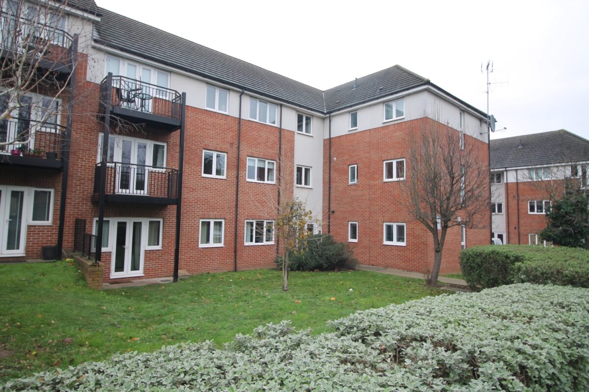 Ham Court, 2 Thomas Drive, Gidea Park, RM2